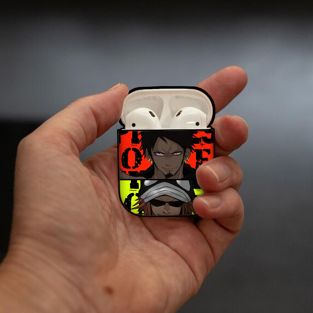ワンピース ONE PIECE AirPods 第2世代保護ケース ハードシェル ブラック 耐衝撃・防指紋・カラビナ付き