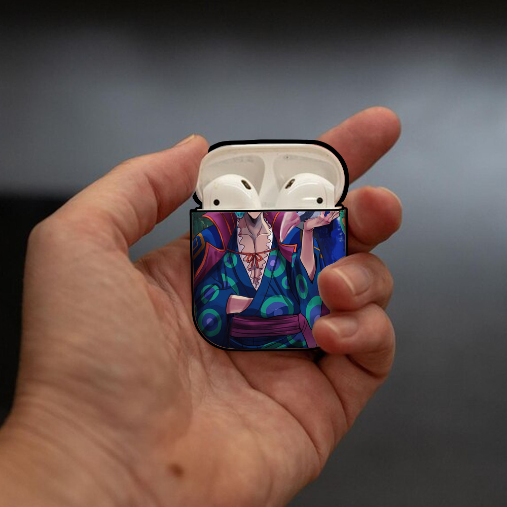 ワンピース ONE PIECE AirPods 第2世代保護ケース ハードシェル ブラック 耐衝撃・防指紋・カラビナ付き