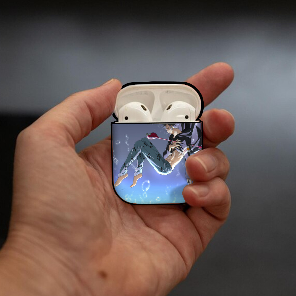 ワンピース ONE PIECE AirPods 第2世代保護ケース ハードシェル ブラック 耐衝撃・防指紋・カラビナ付き