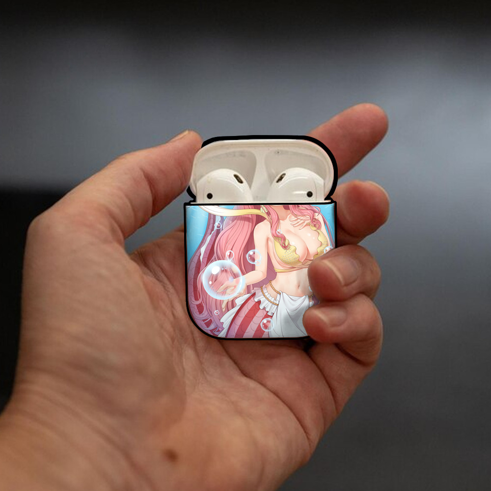 ワンピース ONE PIECE AirPods 第2世代保護ケース ハードシェル ブラック 耐衝撃・防指紋・カラビナ付き