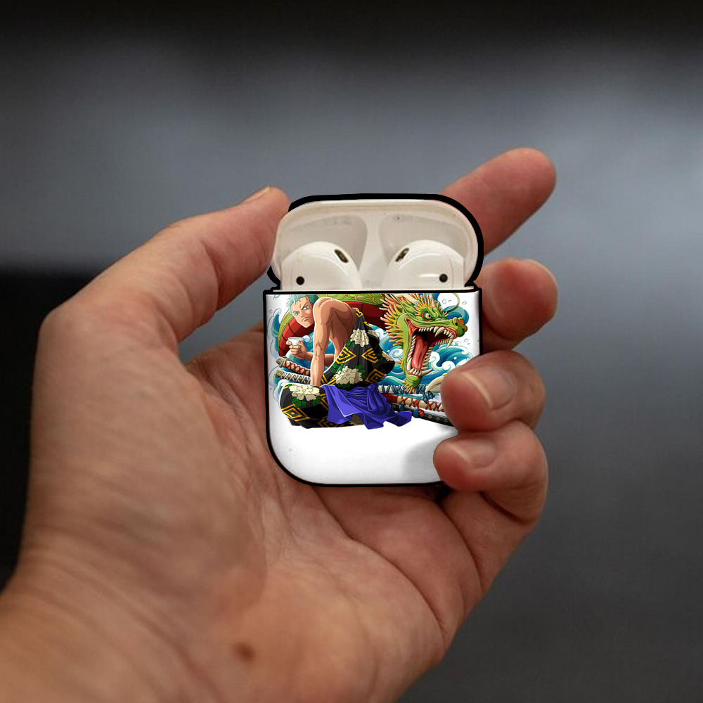 ワンピース ロロノア・ゾロ ONE PIECE Roronoa Zoro AirPods 第2世代保護ケース ハードシェル ブラック 耐衝撃・防指紋・カラビナ付き