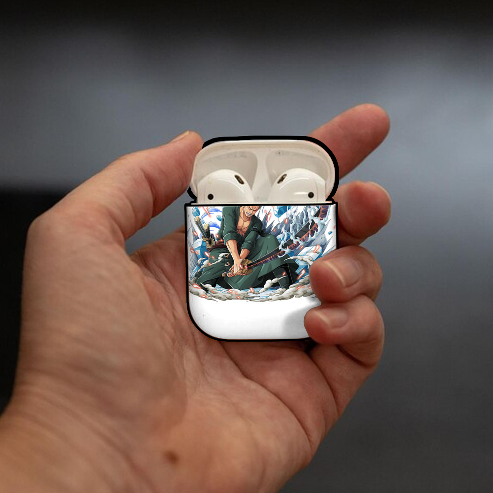 ワンピース ロロノア・ゾロ ONE PIECE Roronoa Zoro AirPods 第2世代保護ケース ハードシェル ブラック 耐衝撃・防指紋・カラビナ付き