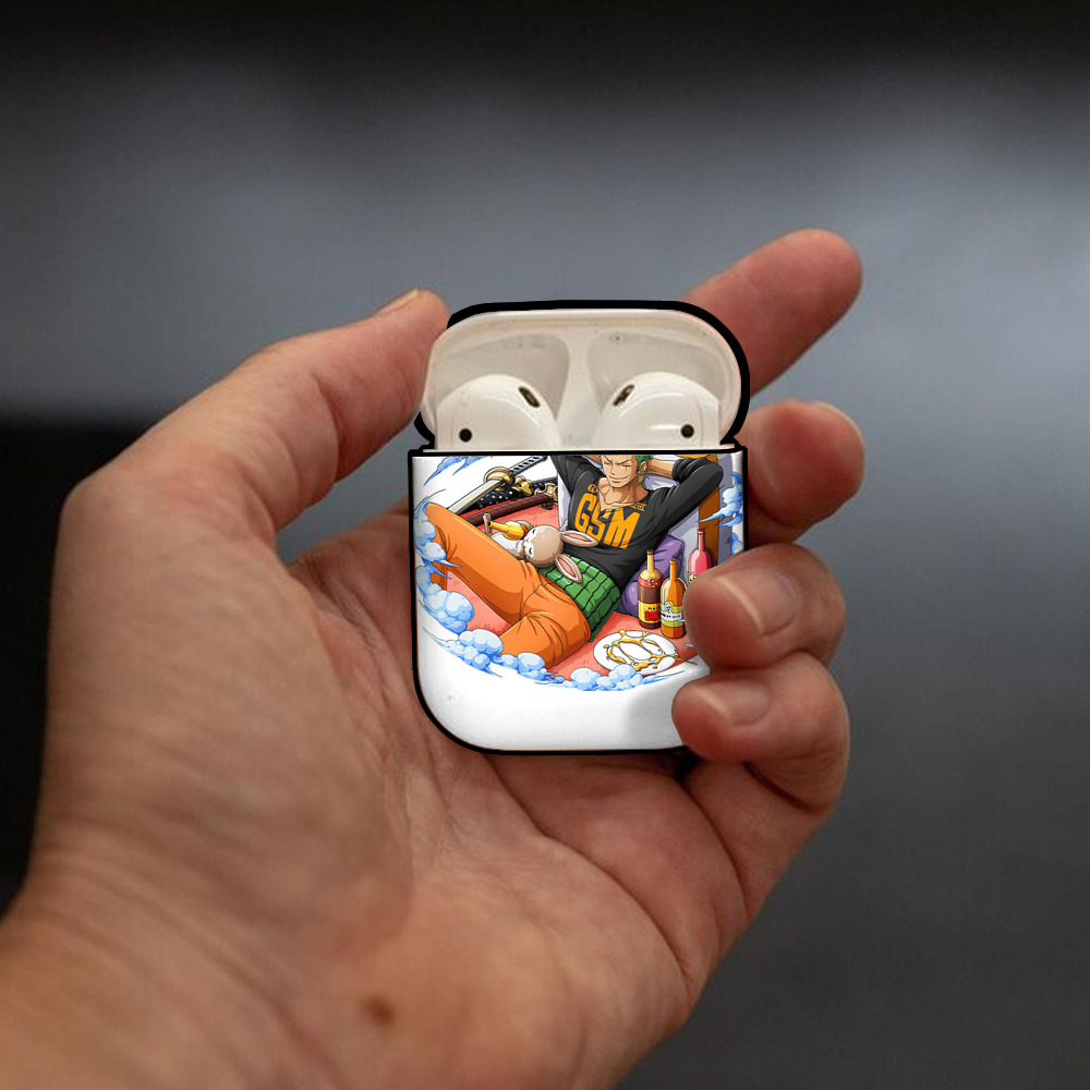 ワンピース ロロノア・ゾロ ONE PIECE Roronoa Zoro AirPods 第2世代保護ケース ハードシェル ブラック 耐衝撃・防指紋・カラビナ付き