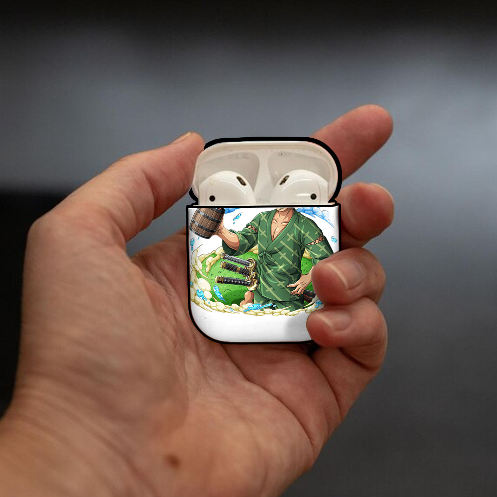ワンピース ロロノア・ゾロ ONE PIECE Roronoa Zoro AirPods 第2世代保護ケース ハードシェル ブラック 耐衝撃・防指紋・カラビナ付き