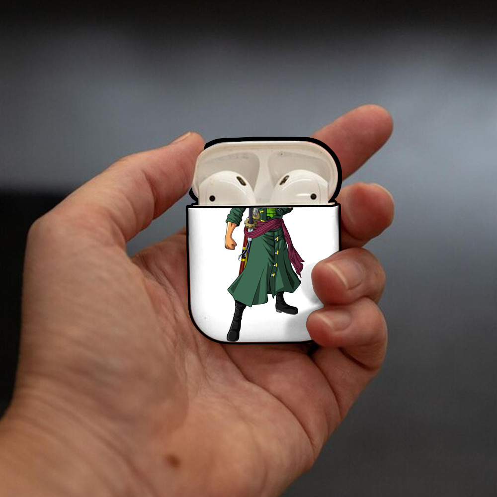 ワンピース ロロノア・ゾロ ONE PIECE Roronoa Zoro AirPods 第2世代保護ケース ハードシェル ブラック 耐衝撃・防指紋・カラビナ付き