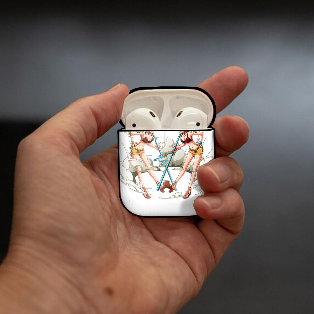 ワンピース ナミ ONE PIECE Nami AirPods 第2世代保護ケース ハードシェル ブラック 耐衝撃・防指紋・カラビナ付き