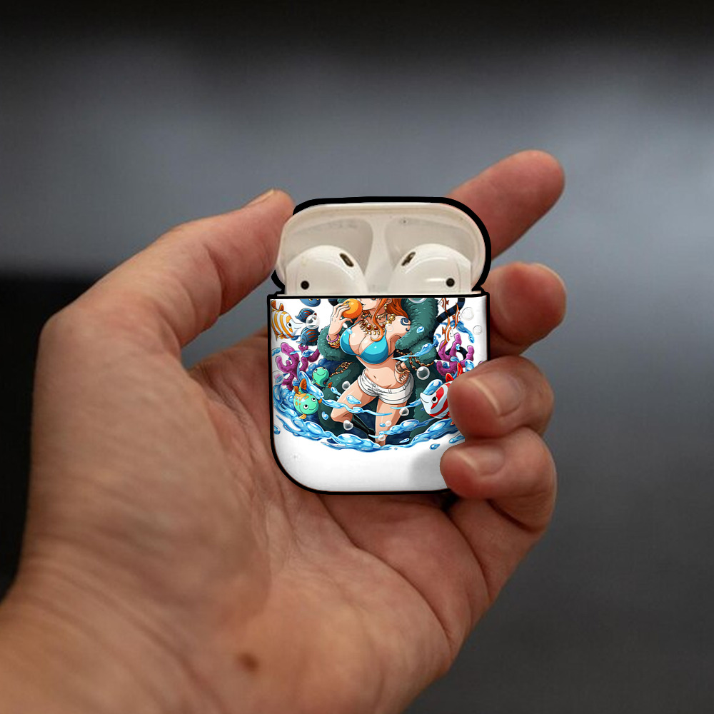 ワンピース ナミ ONE PIECE Nami AirPods 第2世代保護ケース ハードシェル ブラック 耐衝撃・防指紋・カラビナ付き