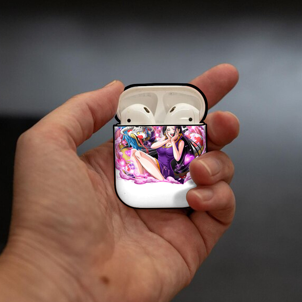ワンピース ボア・ハンコック ONE PIECE Boa·Hancock AirPods 第2世代保護ケース ハードシェル ブラック 耐衝撃・防指紋・カラビナ付き