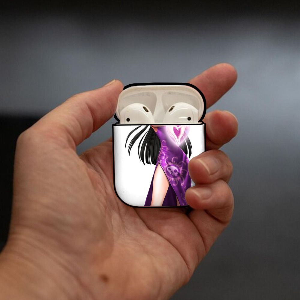 ワンピース ボア・ハンコック ONE PIECE Boa·Hancock AirPods 第2世代保護ケース ハードシェル ブラック 耐衝撃・防指紋・カラビナ付き